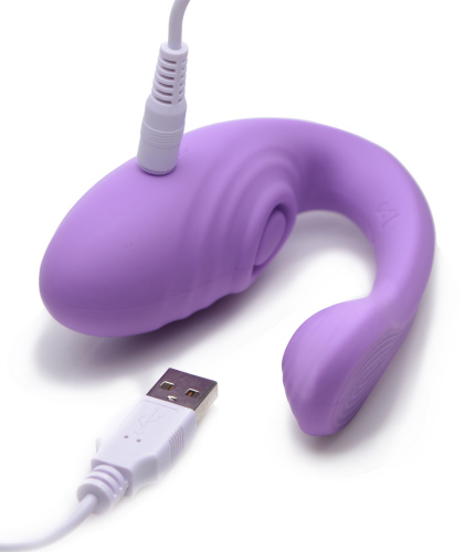 7x Pulse Pro Pulsating and Clit Stim Vibe with Remote  2