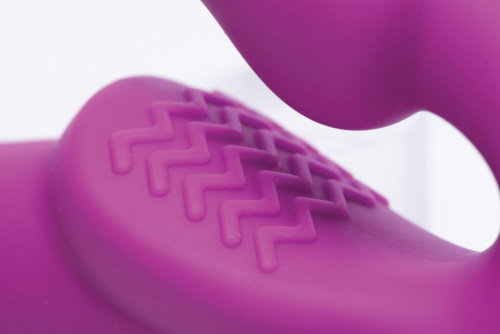 Evoke Vibrating Strapless Silicone Strap-on Dildo  4